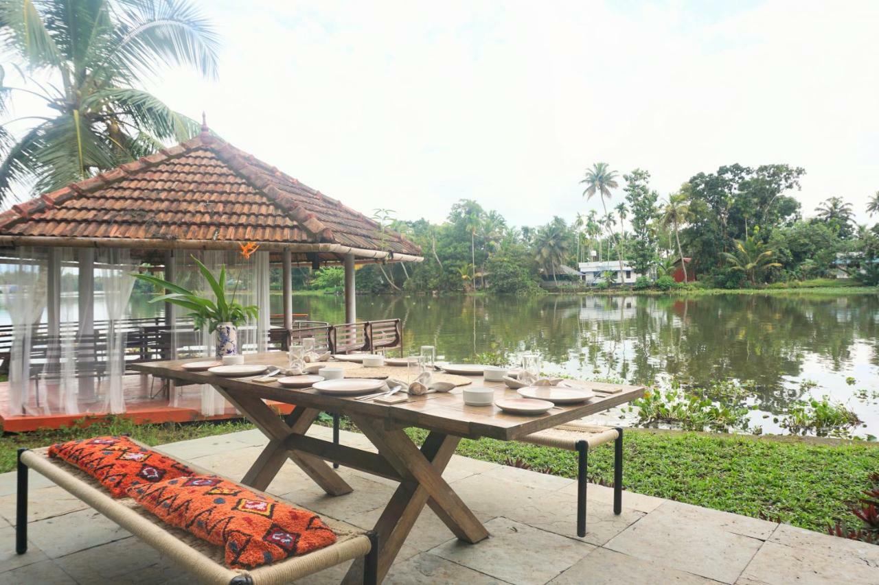 Double Room Pool View